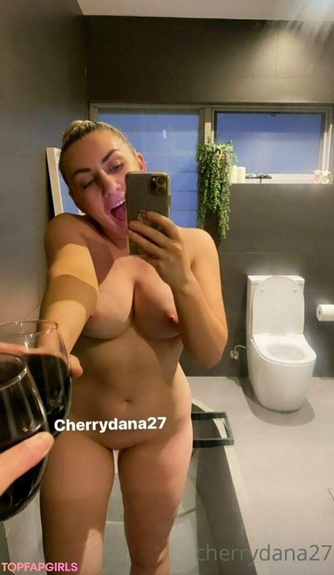 Cherrydana top actress gallery