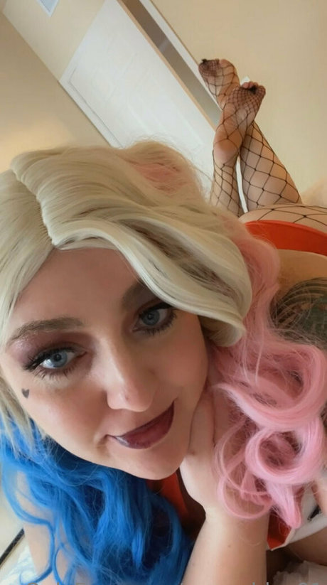 queenbbw01 hot actress img