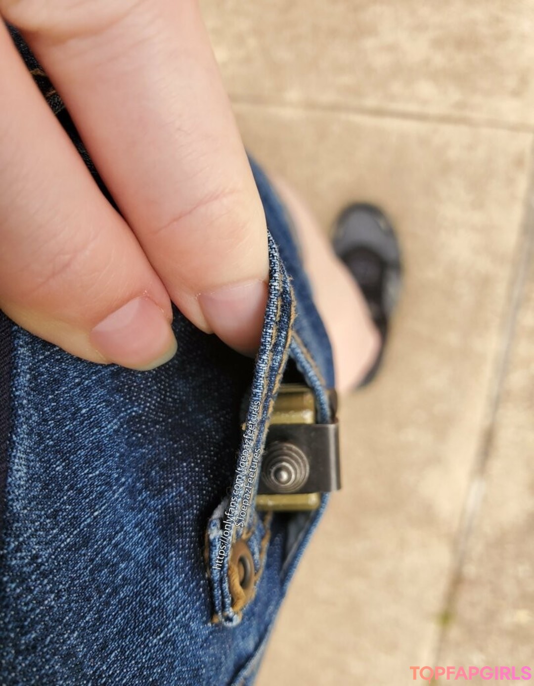 toepazfeetures sexy pornstar pic