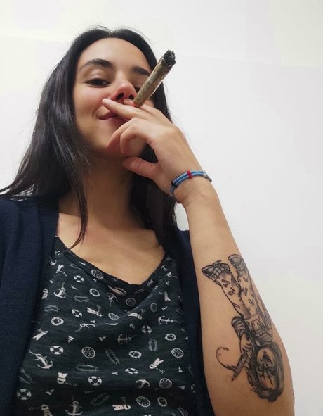 Vera Kaludi star adult photo