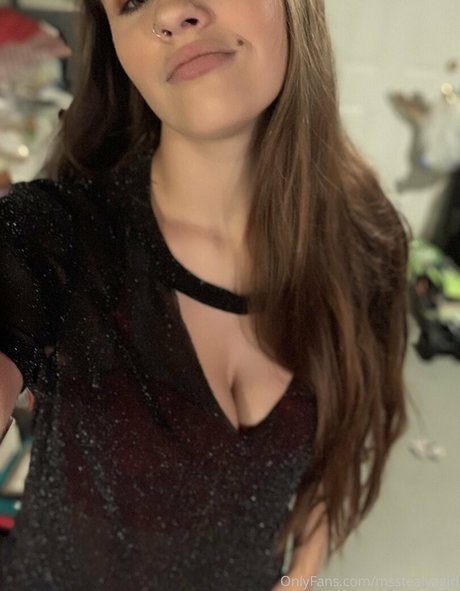 msstealyagirl adult star photo
