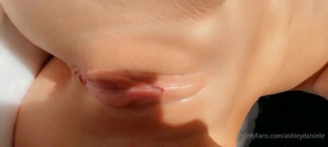 Ashleydanielle nice model galleries