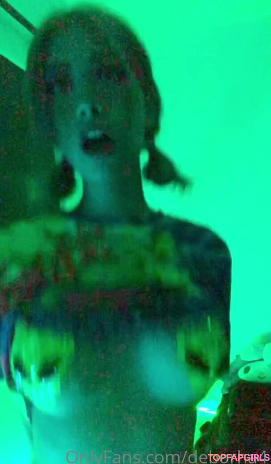 Deborha4 model nudes pics