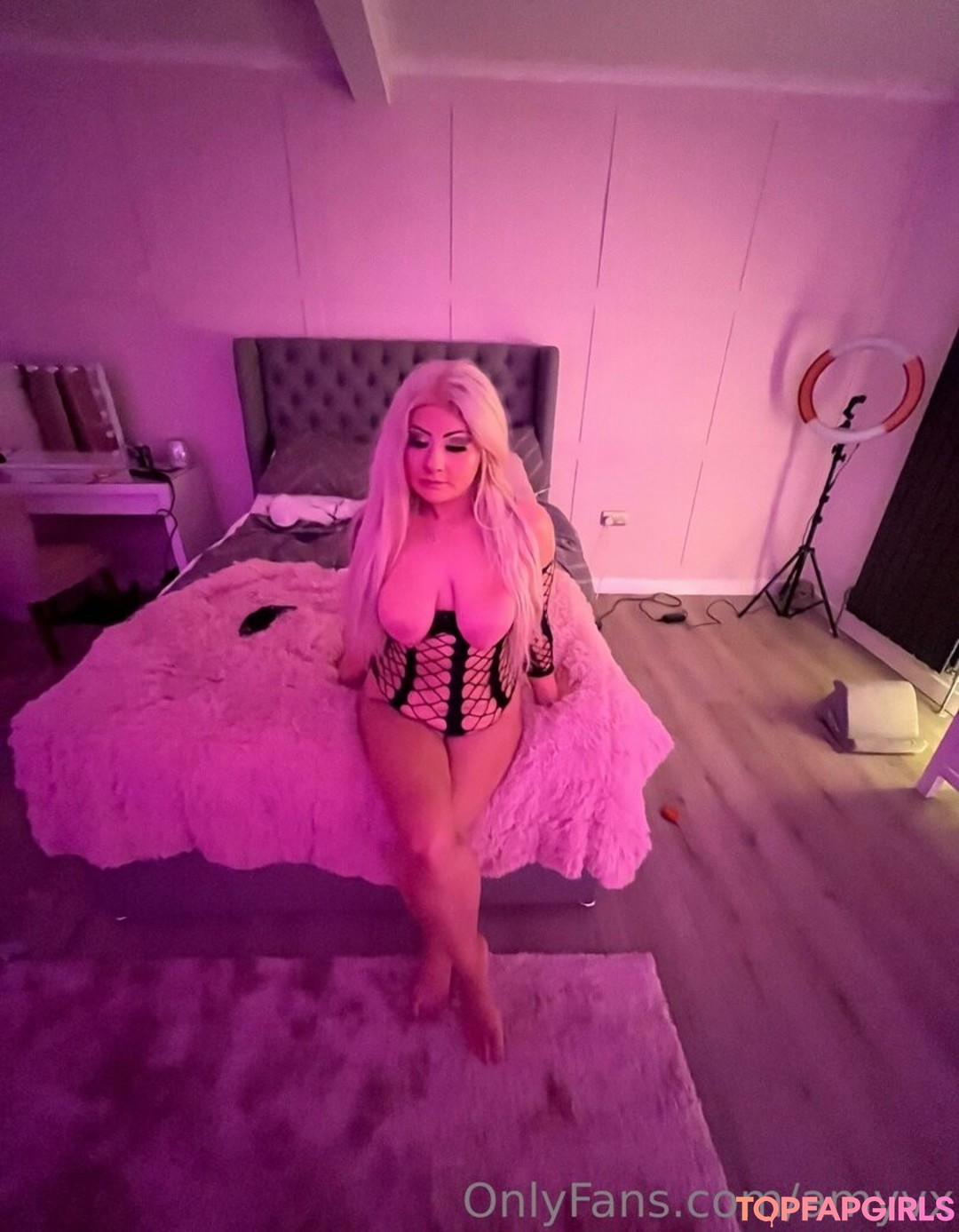 Amyvx model free img