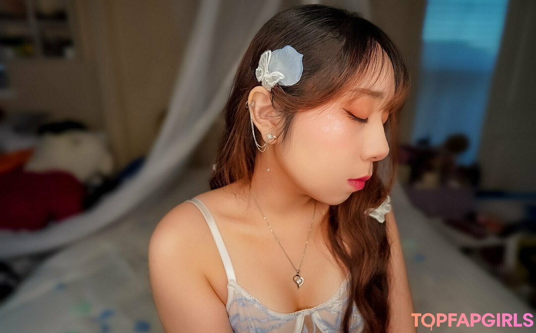 sandyth3li0n star nudes galleries