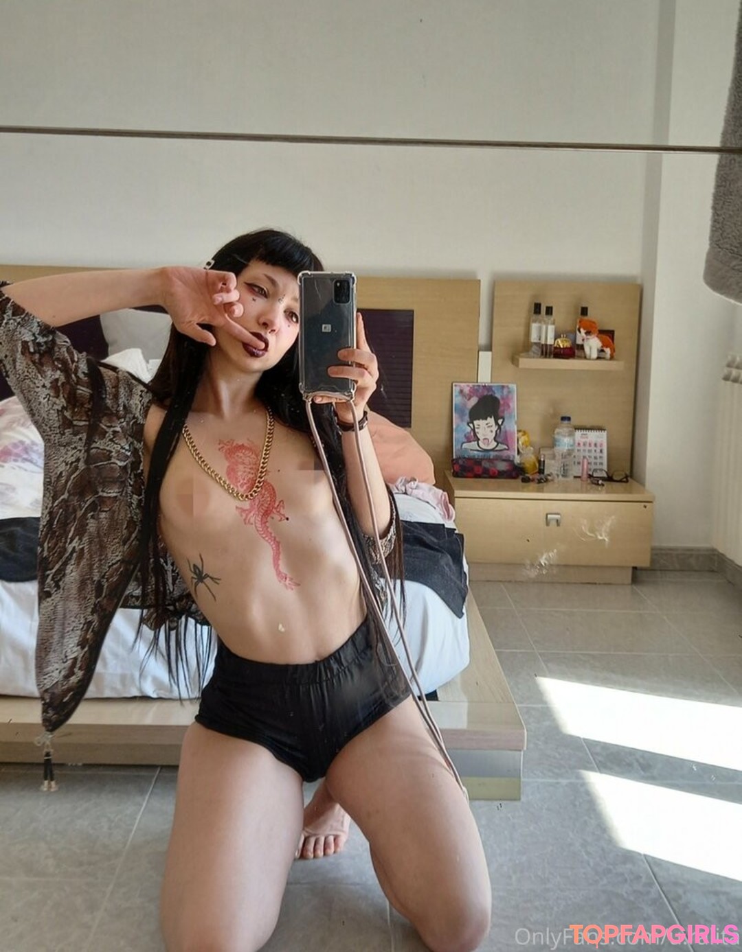 influencer onlyfans top photo