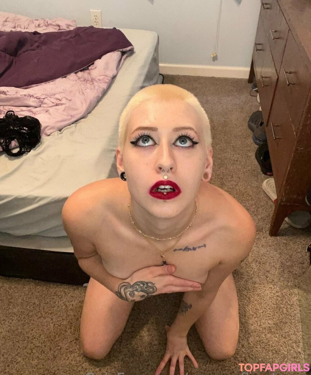 queenofbootyy exclusive model pictures