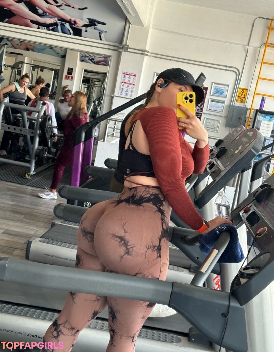 Tetesanlop xxx actress image