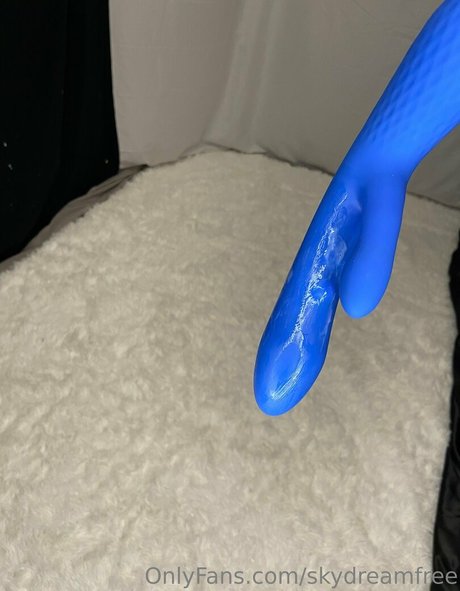 skydreamfree sexy actress archive