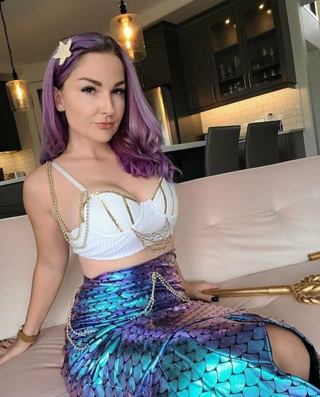 DaniAshley pornstar pretty archive