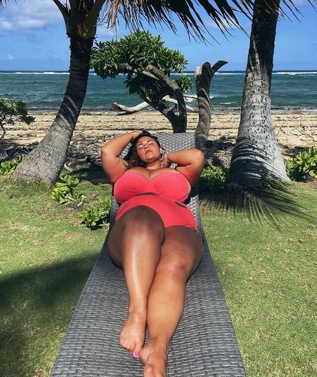 stepdaughter onlyfans free porn images