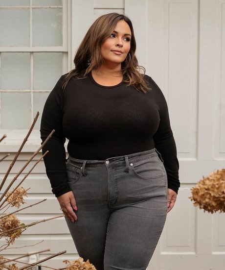 Nicole Denise Johansson pornstar naked gallery