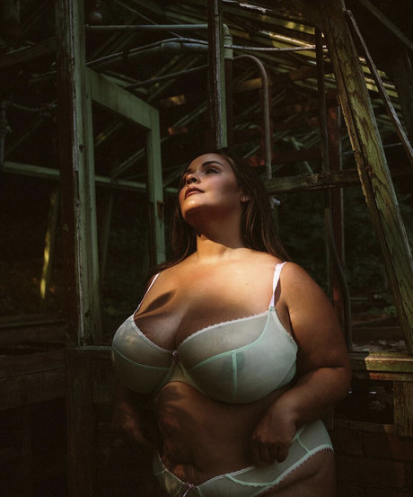 mature dildo onlyfans beautiful nude photos