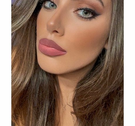 Ylenia Bevelacqua pretty star image