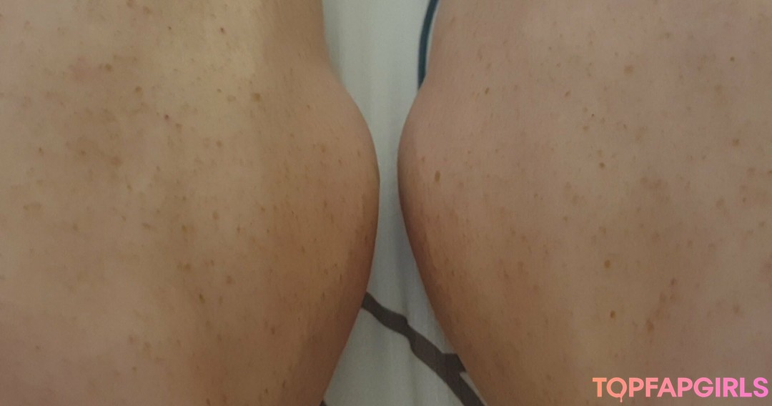 lesbian fisting onlyfans free xxx archive