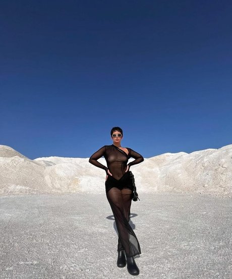 lesbian milf onlyfans pretty galleries