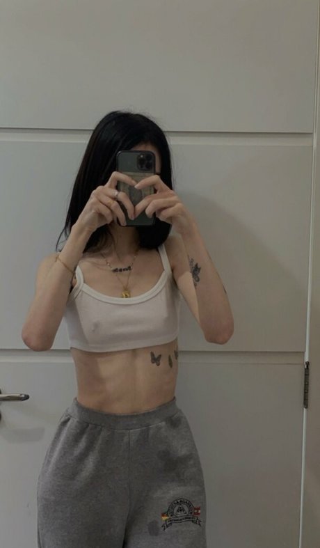 Su Aikyo sex model pic