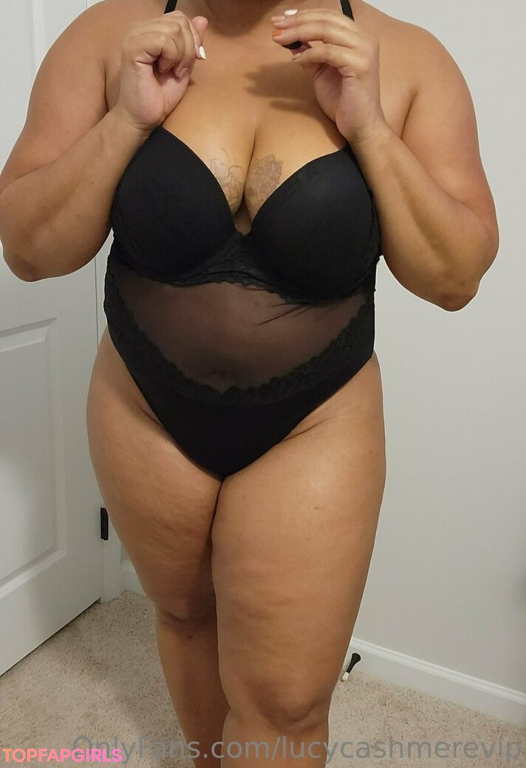 lucycashmerevip hot actress photo