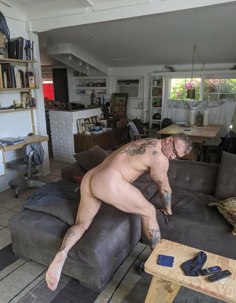 wadewolfgar model naked gallery