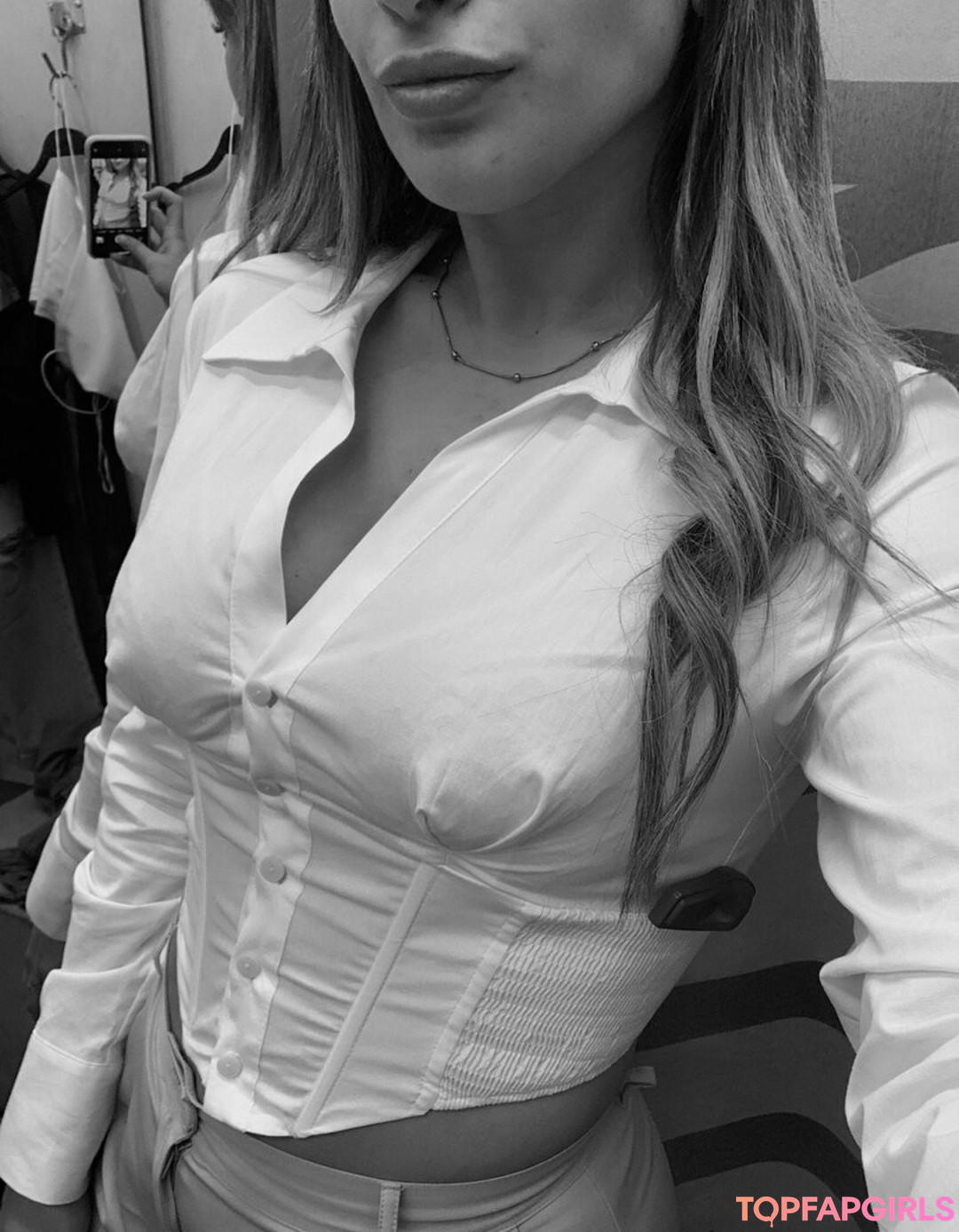 curvy muscle onlyfans sexy nude pics