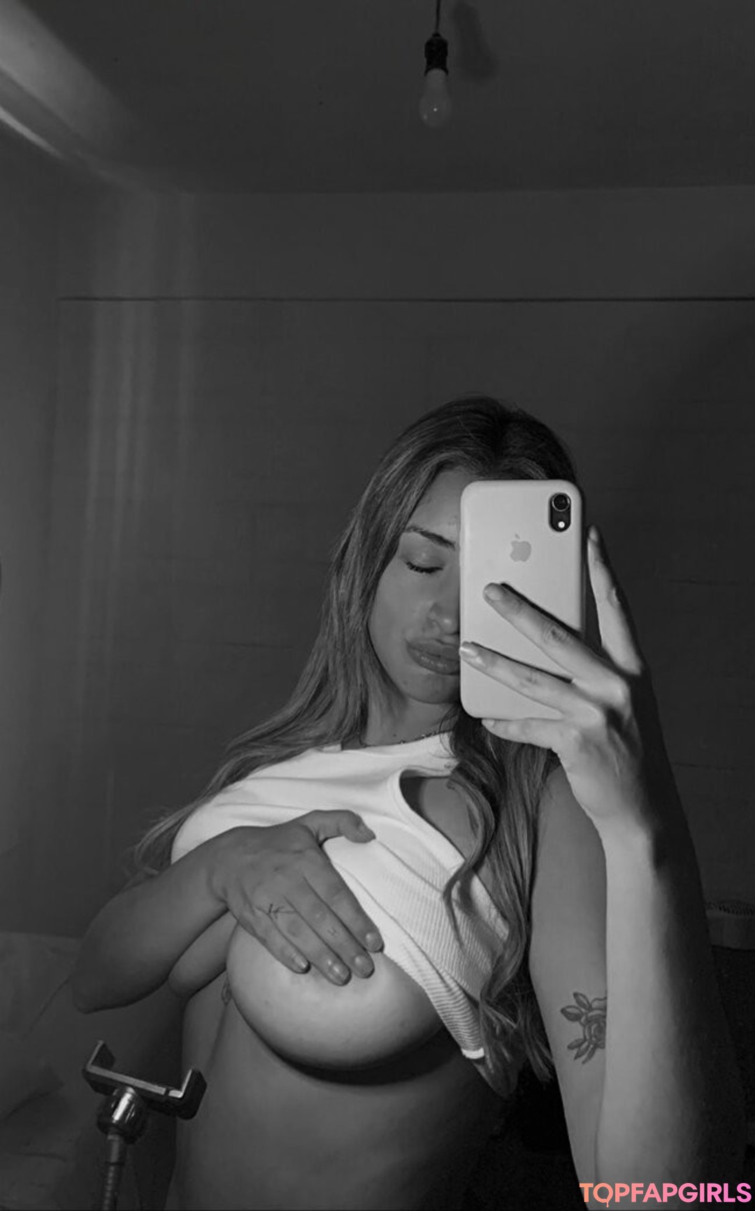 belonly star erotic pictures