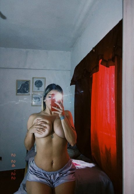 tiny onlyfans beautiful nude archive