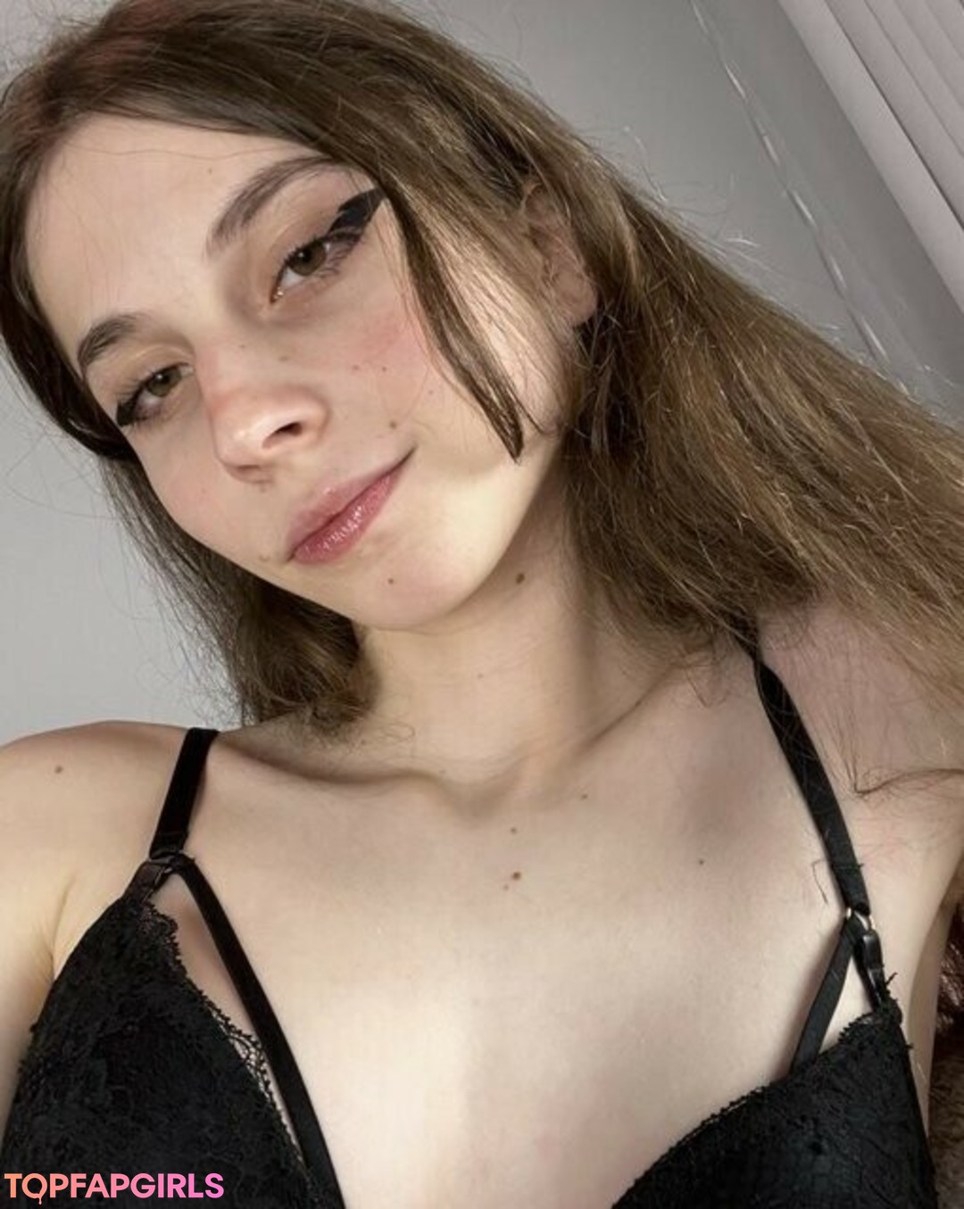 Lillith Xoxo star hot image