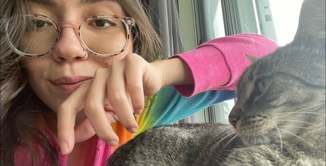 Lofiluvasmr naked actress img