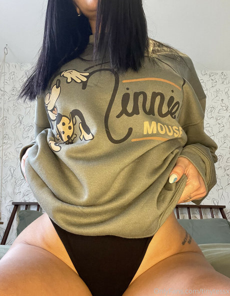 Tinytessx pornographic actress images