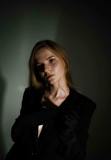 bodybuilder male onlyfans sexy naked galleries