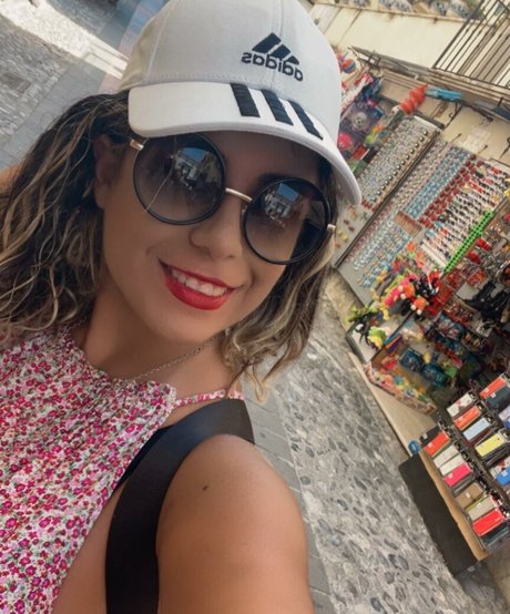 Lia Grimmie hot actress photos