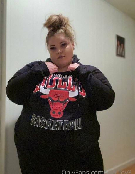 kali lov3_ pornstar naked image