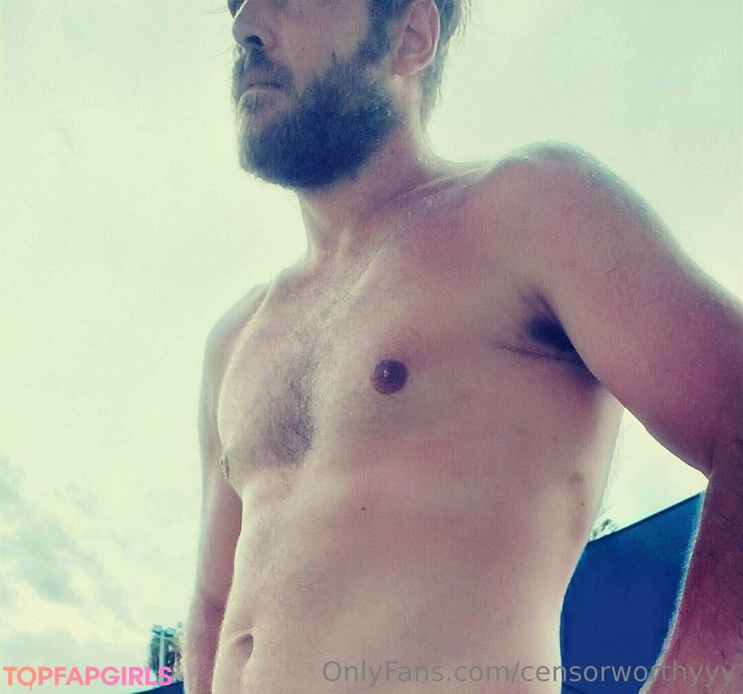 curvy muscle onlyfans hot picture
