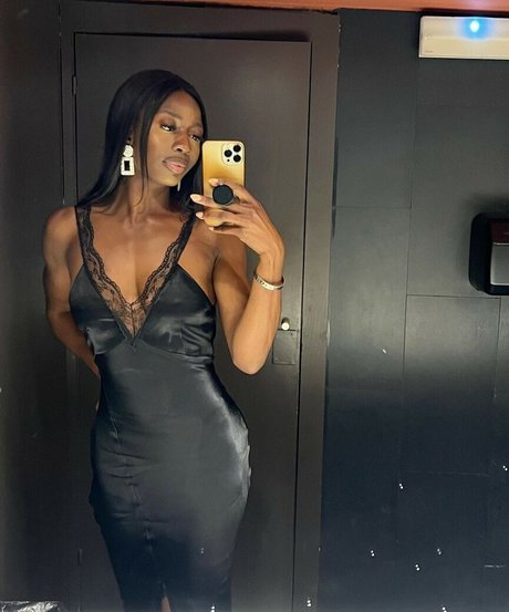 Khaddi Sagnia sex star galleries