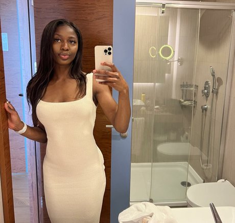 Khaddi Sagnia best model image