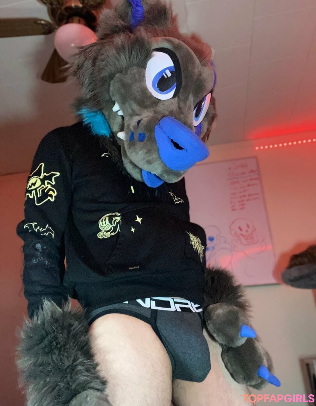 glitchyfur free actress image
