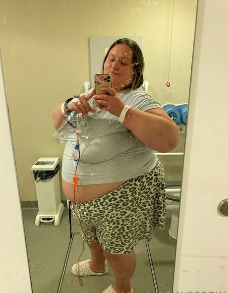 ivannabbw model pornographic image