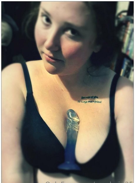 black female onlyfans hd pic