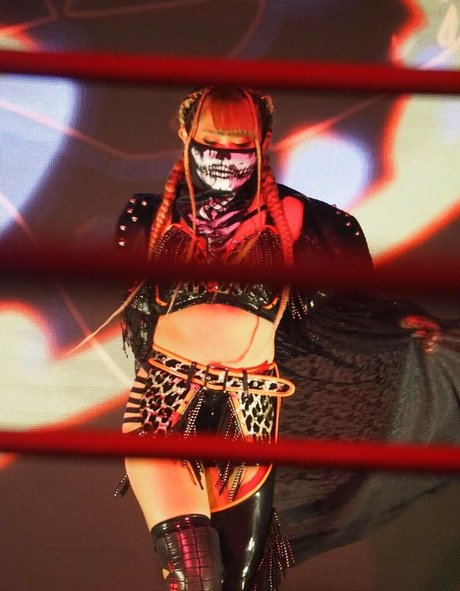 WomenJoshi naked star picture