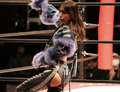 WomenJoshi top profile image