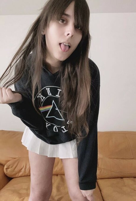 Bunnygirl emma hd model pic