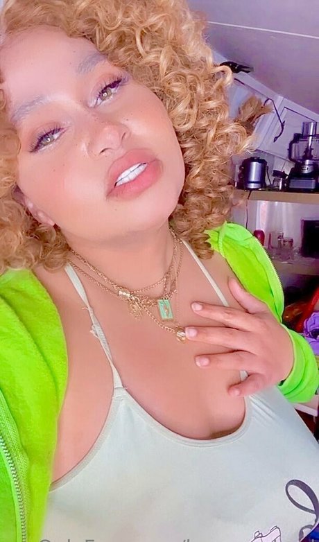 krazyrachael actress pic