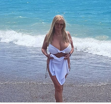 Beata Stanczak pornstar nude pic