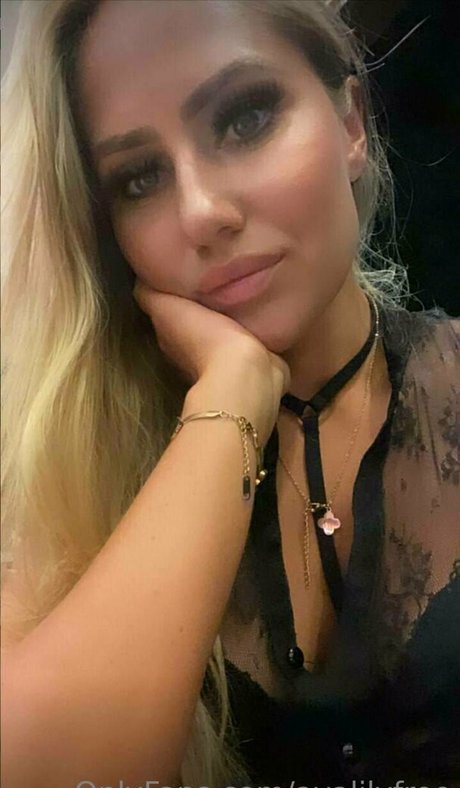 over 50 onlyfans naked image