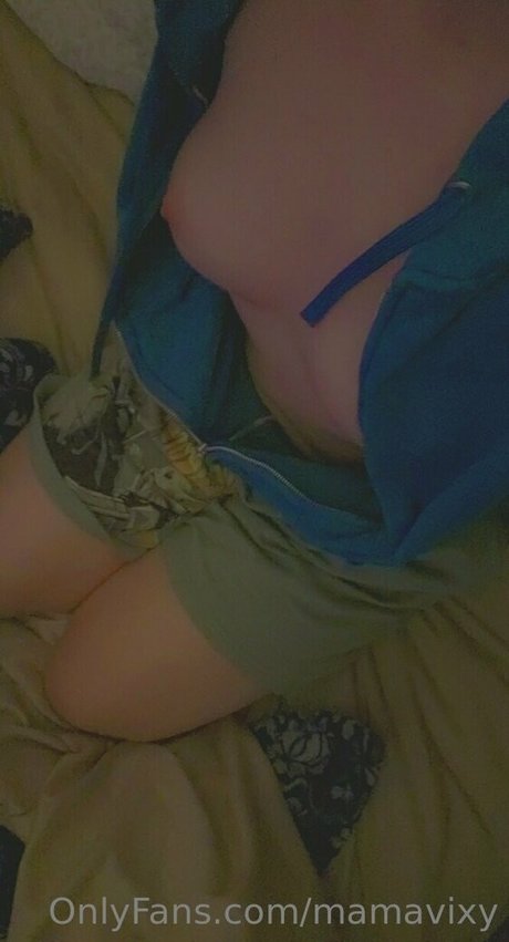 mamavixy star xxx photos