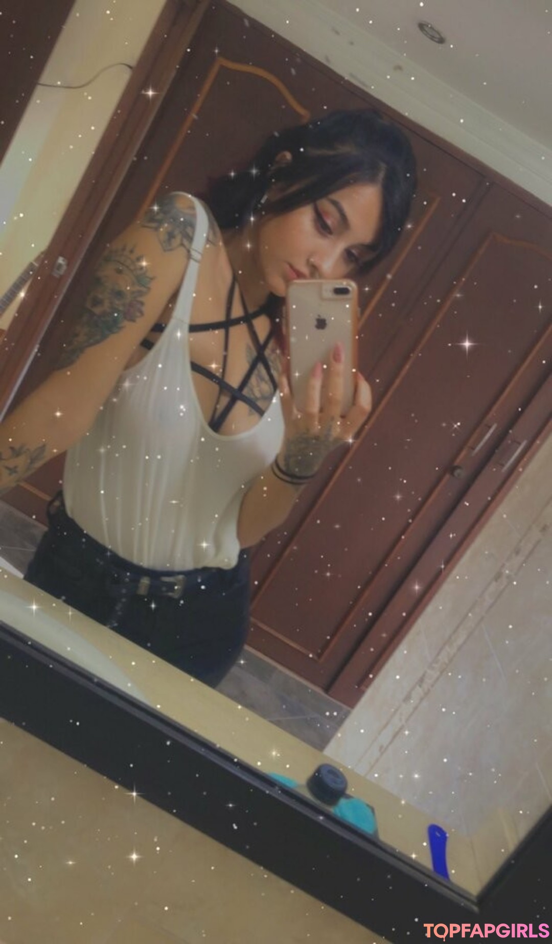 sunmoonlia erotic model img