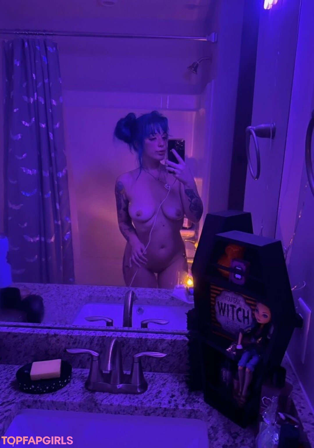 Alikatt pornographic actress gallery