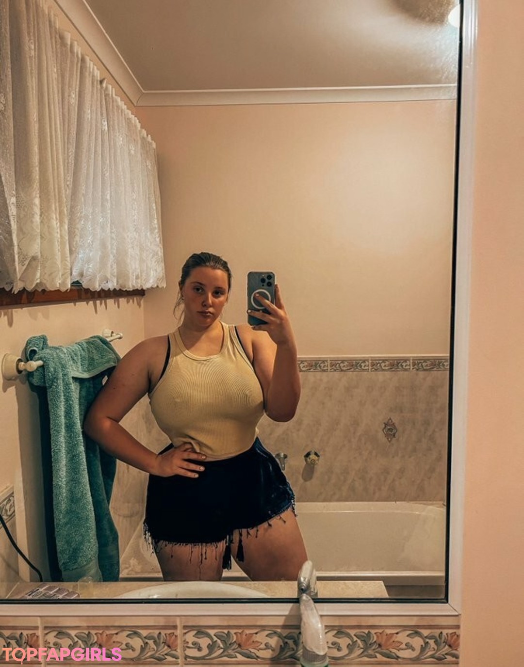 Caitlynmichelle1 actress pics
