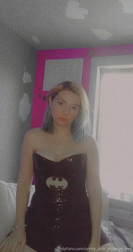 pretty pink phoenyx free model images