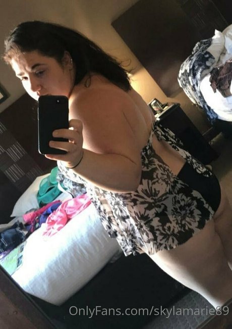 skylamarie89 art star pic
